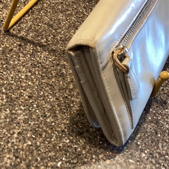 Prada long leather wallet with COA. Cream color. EUC - Picture 3 of 14